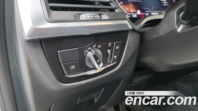 BMW X4 2025 — Şəkil 12/33