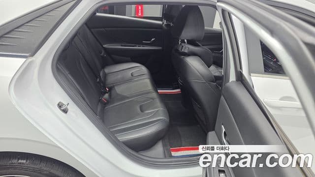 Hyundai Avante 2020 — Şəkil 12/20