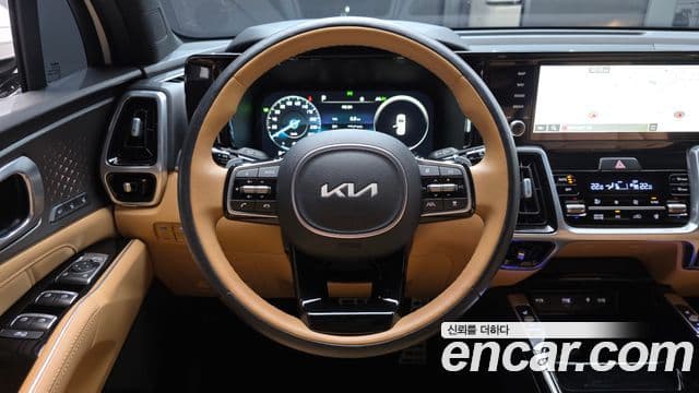 Kia Sorento 2023 — Фото 13/20