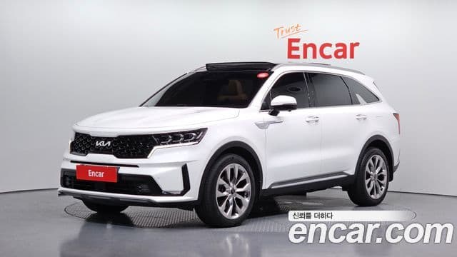 Kia Sorento 2022 — Фото 1/20