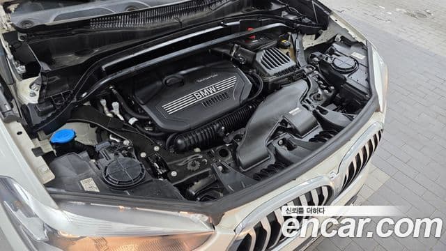 BMW X1 2022 — ფოტო 6/20
