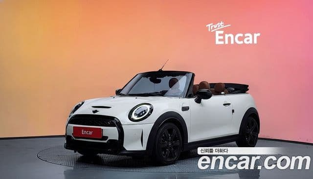 Mini Cooper S Convertible 2022 — ფოტო 1/20