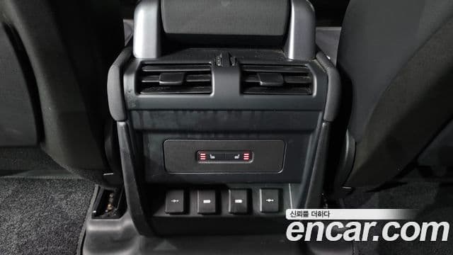 Land Rover Defender 2020 — Şəkil 19/20