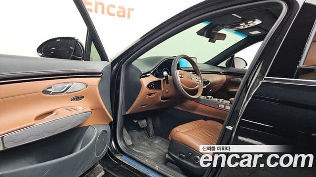 Genesis GV70 2023 — ფოტო 10/20