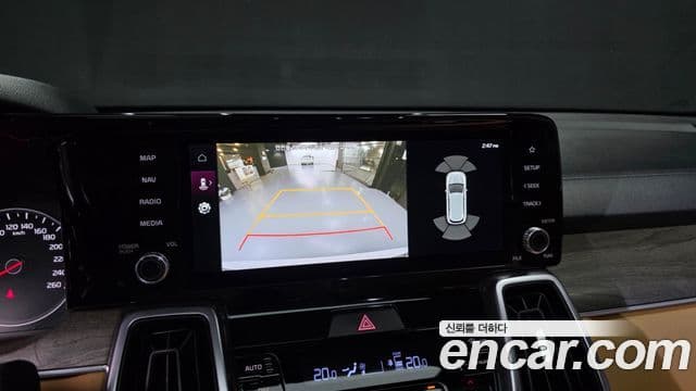 Kia Sorento 2022 — фото 15 из 20