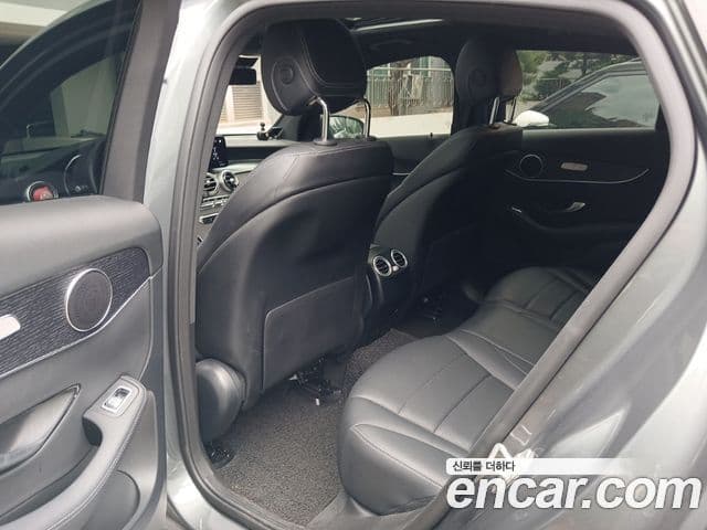 Mercedes-Benz GLC-Class 2021 — ფოტო 17/20