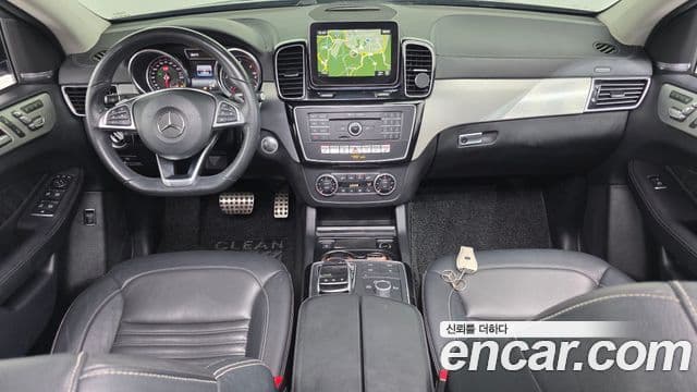 Mercedes-Benz GLE-Class 2018 — ფოტო 7/20