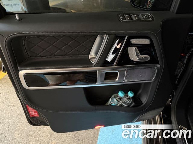 Mercedes-Benz G-Class 2020 — фото 14 из 20