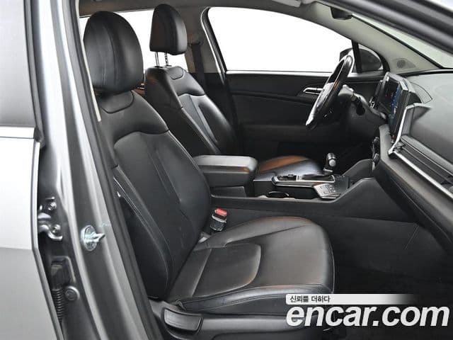 Kia Sportage 2022 — фото 8 из 20