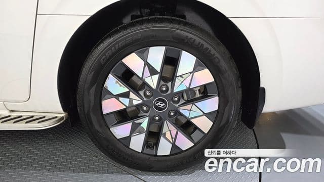 Hyundai Staria 2021 — Şəkil 5/20