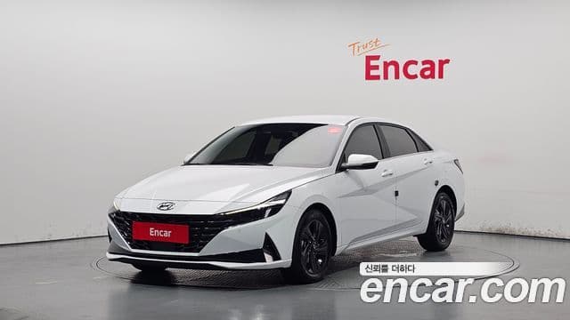 Hyundai Avante 2021 — Фото 1/20