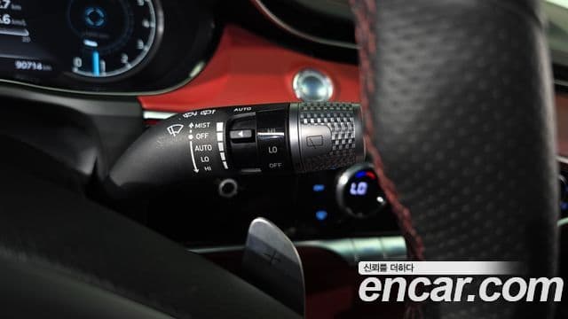 Genesis GV70 2021 — фото 20 из 20