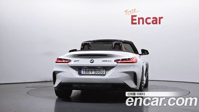 BMW Z4 2020 — Фото 4/20