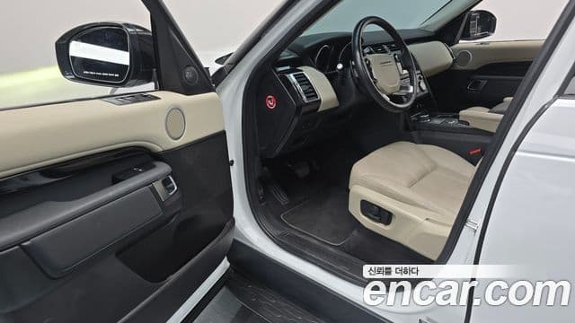 Land Rover Discovery 5 2019 — ფოტო 9/20