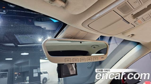 Genesis G70 2019 — ფოტო 18/20