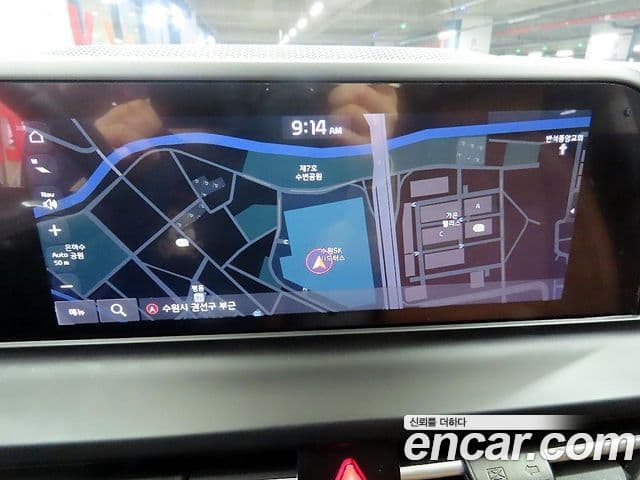 Kia Seltos 2023 — ფოტო 13/18