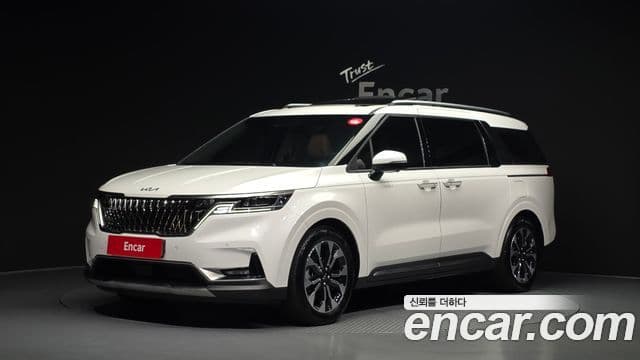 Kia Carnival 2023 — ფოტო 1/20