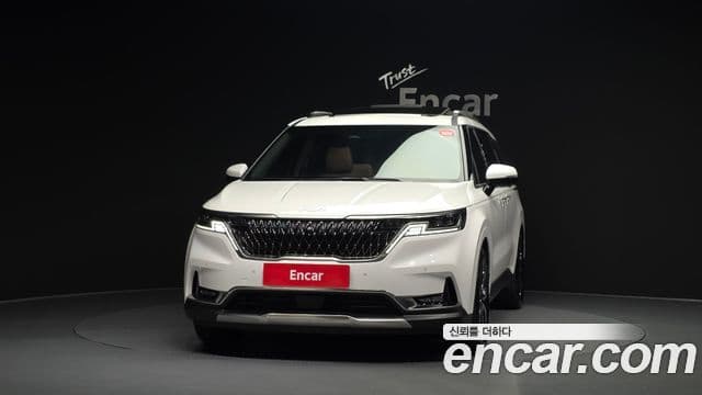 Kia Carnival 2023 — ფოტო 3/20