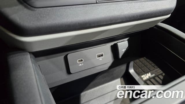 Land Rover Defender 2022 — фото 12 из 20