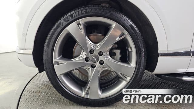 Genesis GV80 2020 — ფოტო 5/20