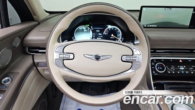 Genesis GV80 2020 — ფოტო 14/20
