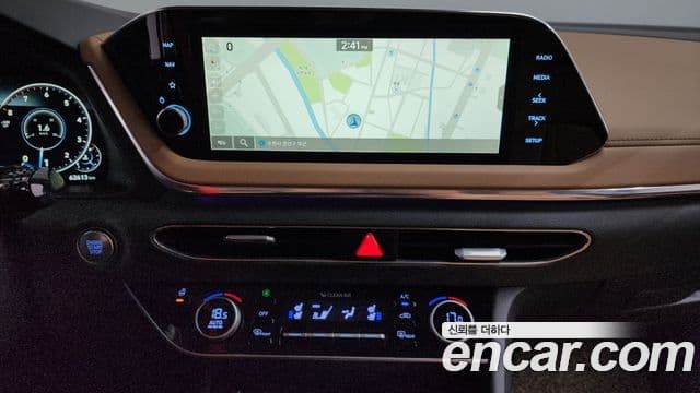 Hyundai Sonata 2019 — Şəkil 13/20