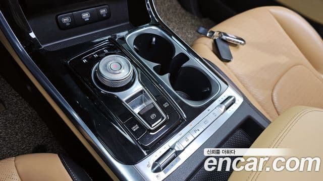 Kia Carnival 2020 — Фото 7/20