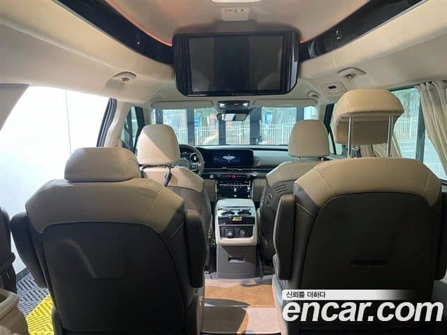 Kia Carnival 2021 — Фото 12/18
