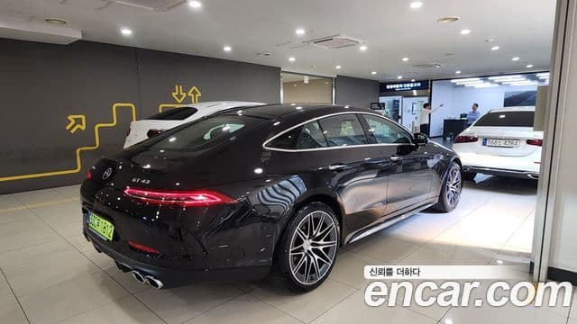 Mercedes-Benz AMG GT 2025 — Şəkil 2/19