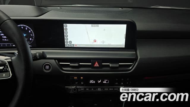 Kia Seltos 2024 — Şəkil 13/20