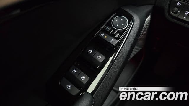 Kia Seltos 2024 — Şəkil 18/20