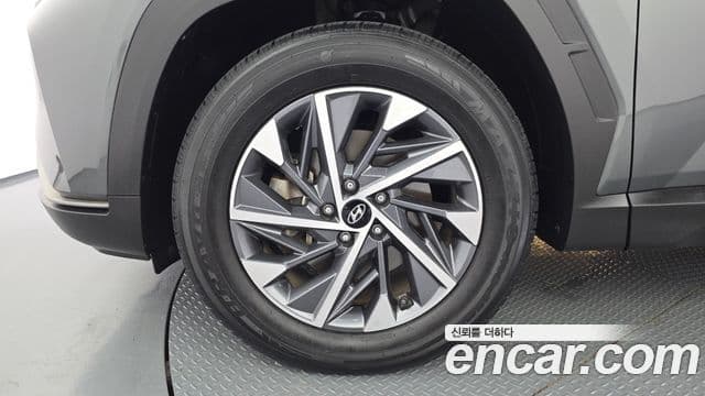 Hyundai The New Tucson 2022 — ფოტო 5/20