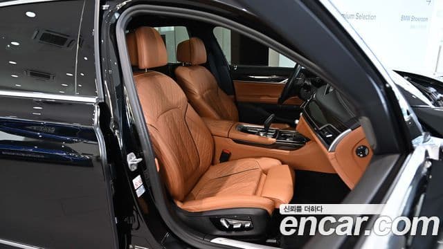 BMW 7 Series 2019 — ფოტო 12/20