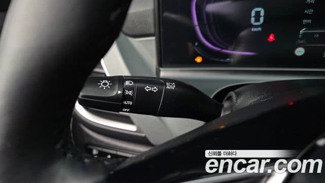 Kia Seltos 2024 — Şəkil 18/20