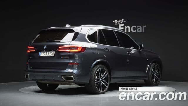 BMW X5 2021 — ფოტო 2/20