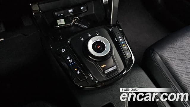 Kia Seltos 2024 — Şəkil 9/20