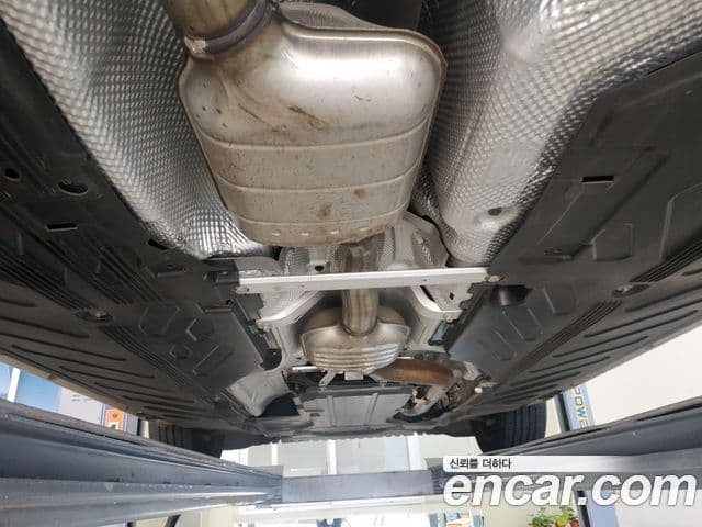 Mercedes-Benz C-Class 2019 — ფოტო 18/20