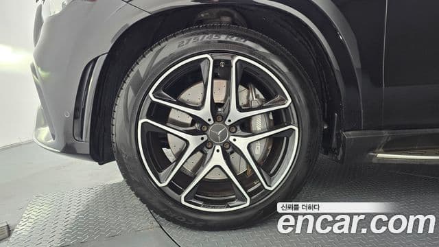 Mercedes-Benz GLE-Class 2021 — Şəkil 5/20