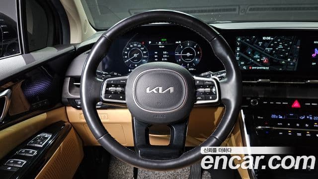 Kia Carnival 2023 — Şəkil 13/20