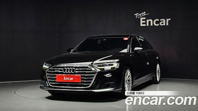 Audi A8 2021 — ფოტო 1/20