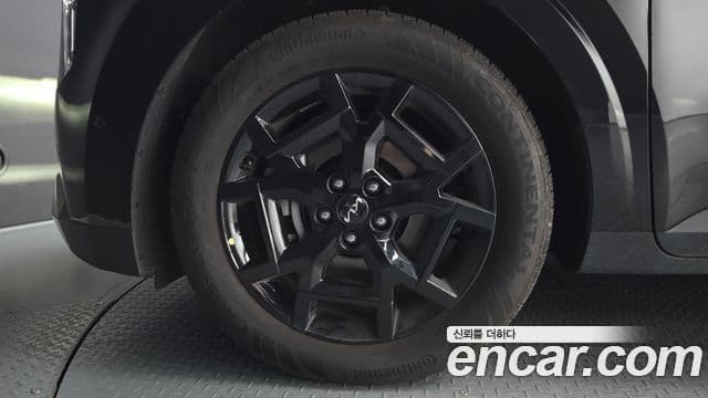 Kia Carnival 2025 — фото 5 из 20