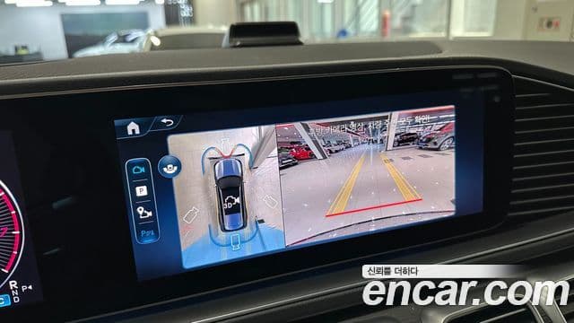 Mercedes-Benz GLS-Class 2025 — Фото 11/20