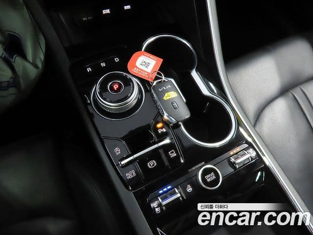 Kia K5 2022 — ფოტო 11/20