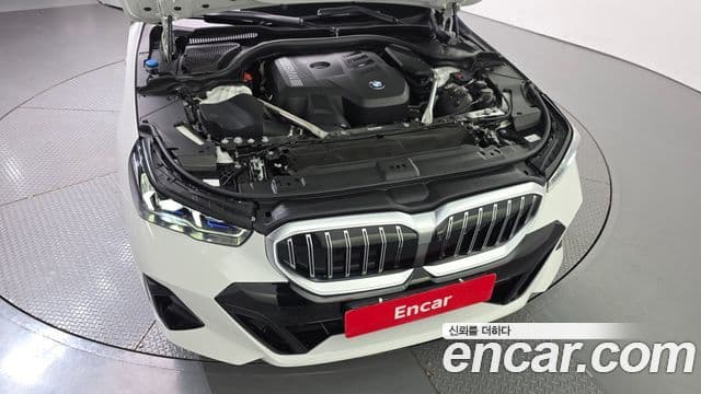 BMW 5 Series 2025 — Şəkil 6/20