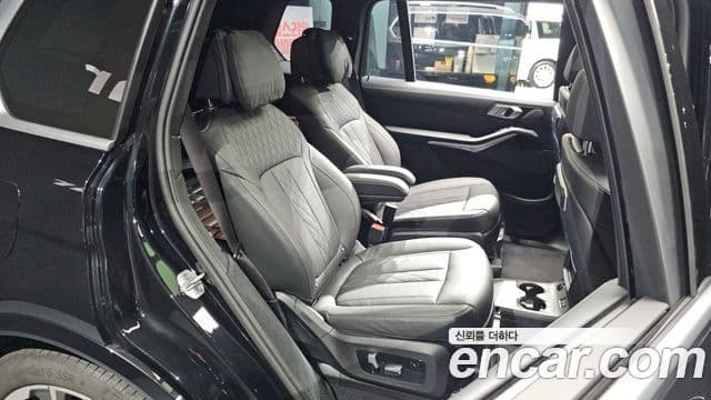 BMW X7 2024 — Şəkil 11/20