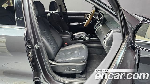 Kia Sorento 2020 — Фото 10/20