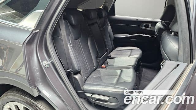 Kia Sorento 2020 — Фото 11/20