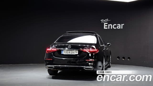 Mercedes-Benz S-Class 2022 — Photo 4/20