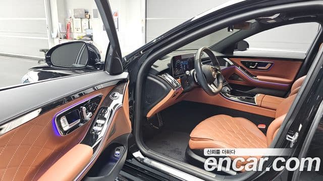 Mercedes-Benz S-Class 2022 — Photo 5/20