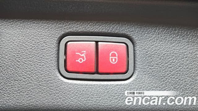 Mercedes-Benz S-Class 2022 — Photo 16/20